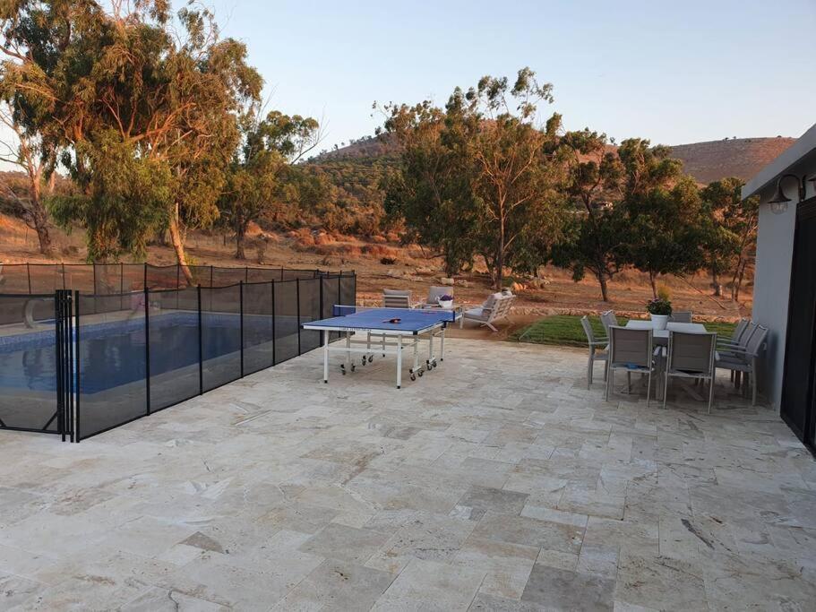 Villa זריחה למרגלות הגלבוע Nurit Exterior foto