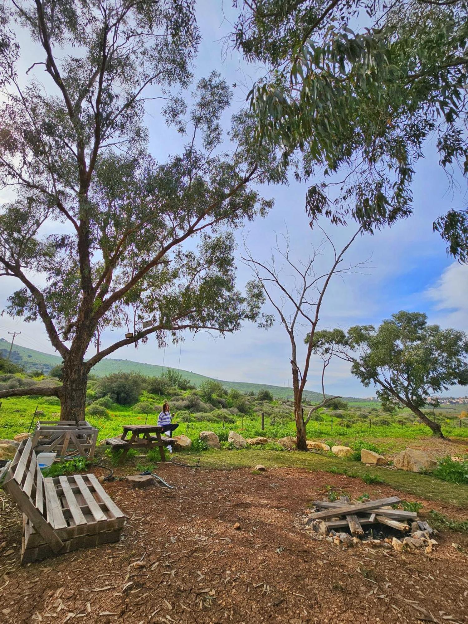 Villa זריחה למרגלות הגלבוע Nurit Exterior foto