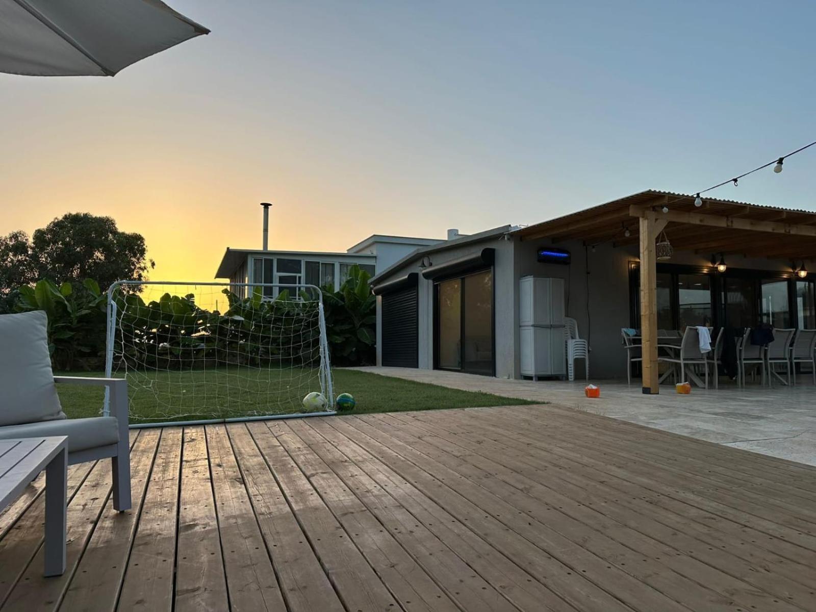 Villa זריחה למרגלות הגלבוע Nurit Exterior foto